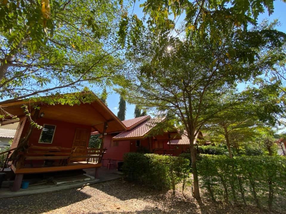 Baan Suan Sukjai Resort Chaiyaphum Eksteriør billede
